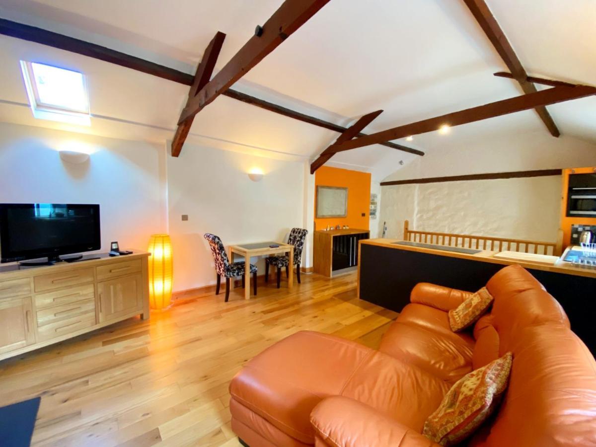 The Stables At Meadfoot Bay Apartment Torquay
